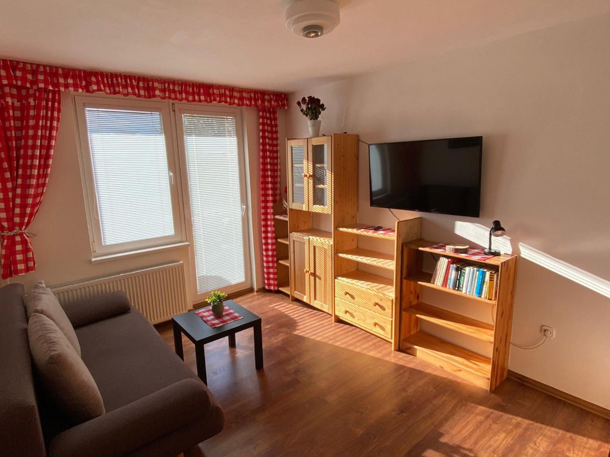 Apartmany U Rybnika เชสกี้ครุมลอฟ ภายนอก รูปภาพ