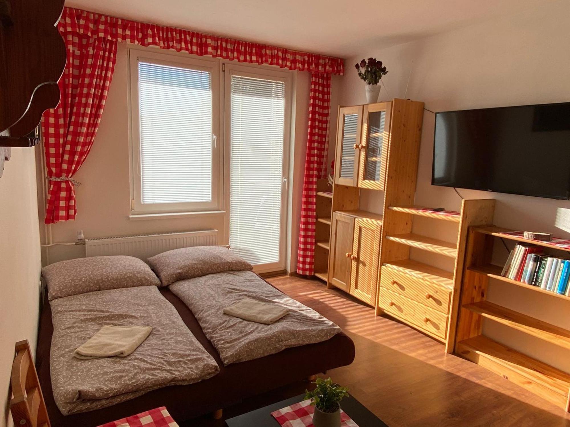 Apartmany U Rybnika เชสกี้ครุมลอฟ ภายนอก รูปภาพ